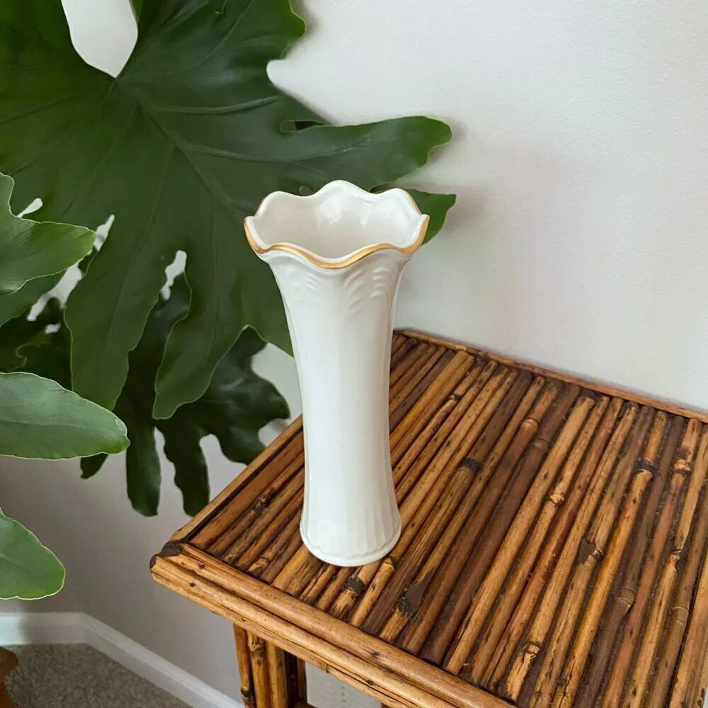 Crown Classics Whitehall Fine Porcelain Gold Trim Vase 6